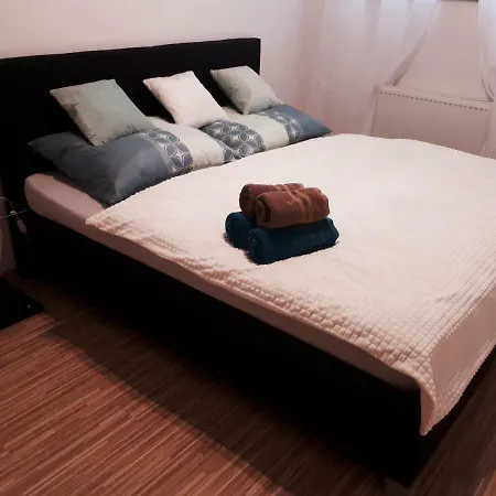 Lejlighed Apartment Hluboka Nad Vltavou *